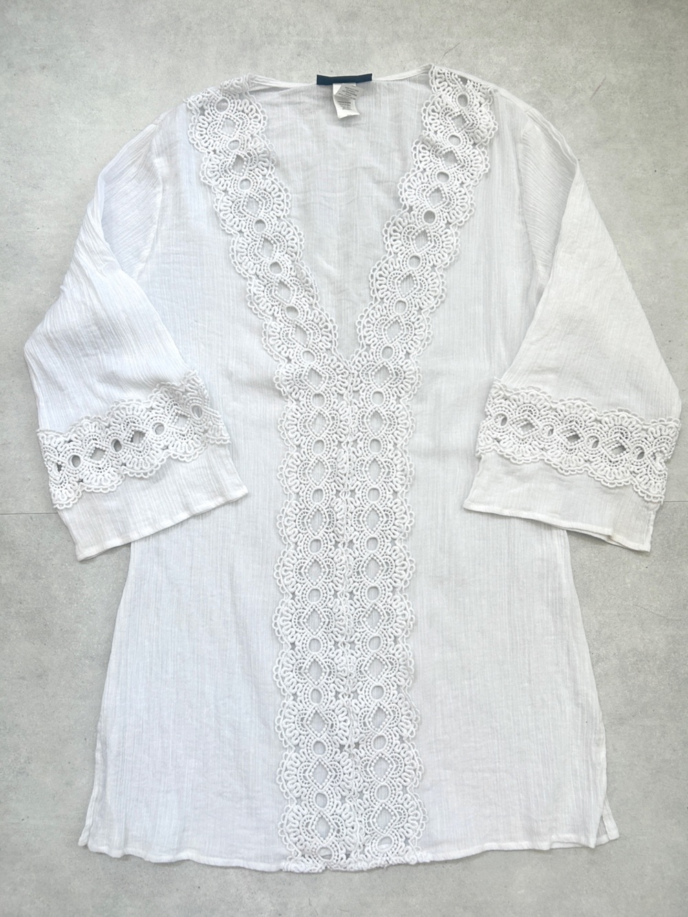 La Blanca White Crochet-Trim Cotton V-Neck Swim Coverup, Size M - Picture 2 of 12